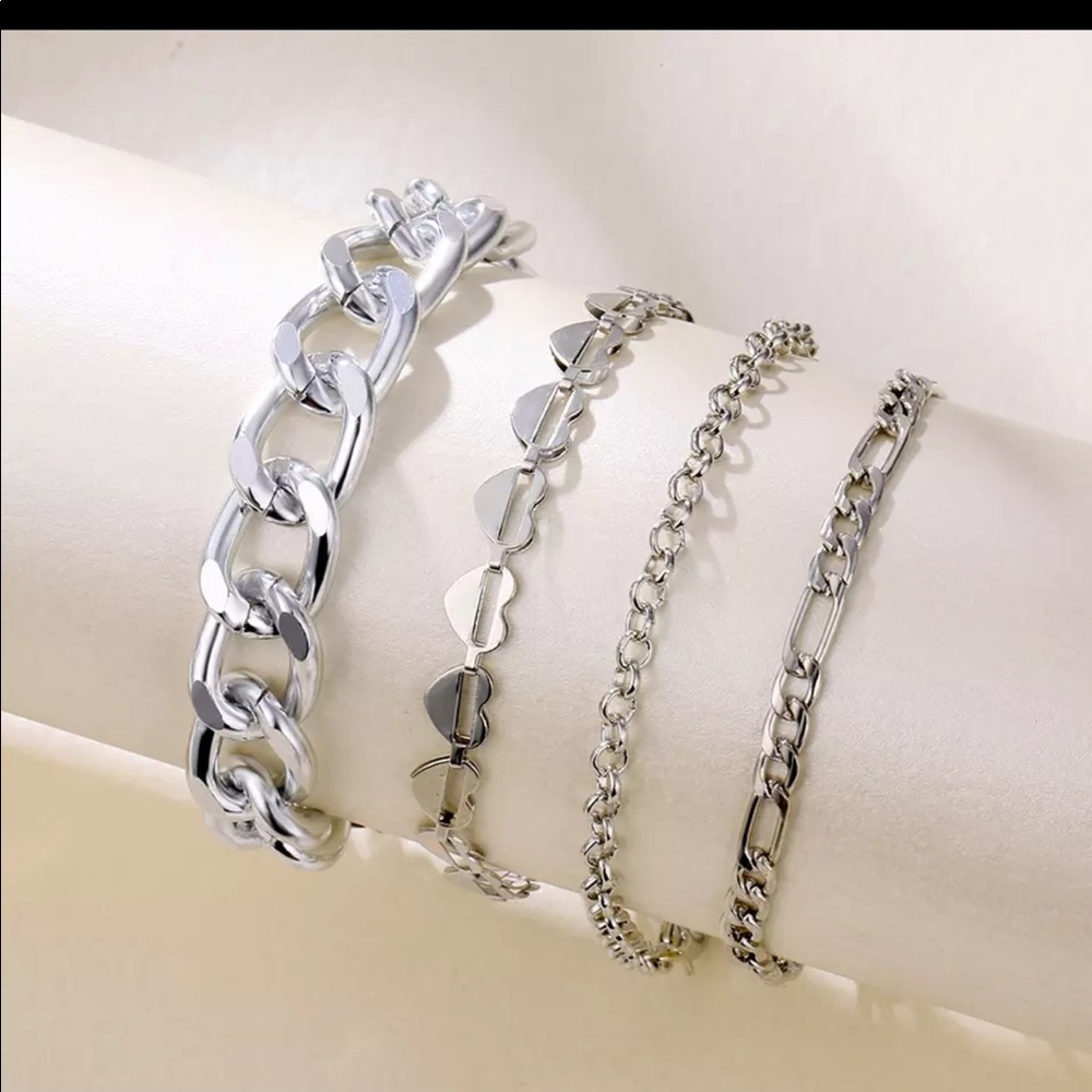 Link chain bracelets